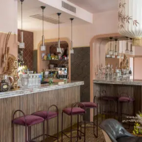 Le Petit Hôtel à Saint-Rémy-de-Provence, France