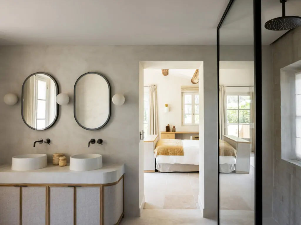 Mas Paraiso: la rénovation de mas dans Les Alpilles par BOSC Architectes