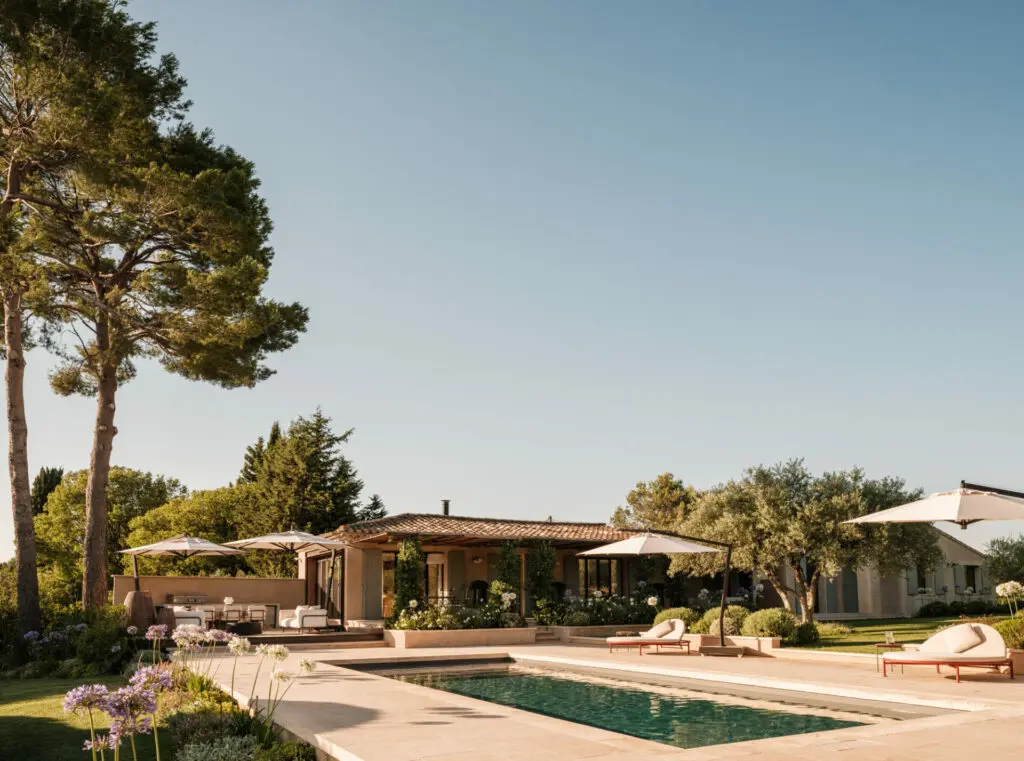 Mas Contemporain en Provence