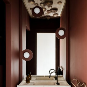 BOSC ARCHITECTES — OUR STUDIO At 38 boulevard Victor-Hugo, behind a discreet doorway, lies a mythical private 