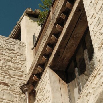 A tower in the historic center. A completely new construction — ancient in its codes, yet contemporary in its 